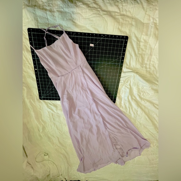 New NWOT Lavender size 2 flowy faux wrap  prom hoco dress Open to offers!!! - Picture 1 of 4